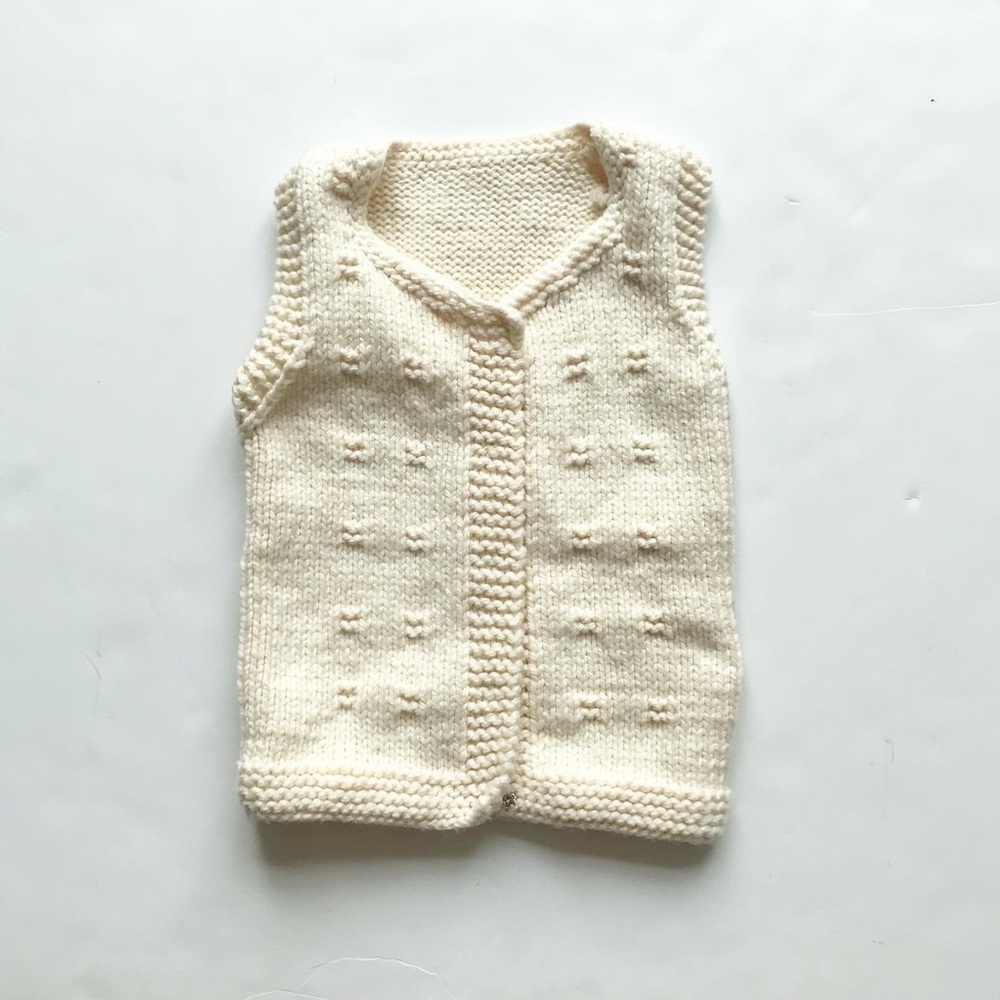 Handknit cream sweater vest fits 5-6Y - Picture 1 of 4